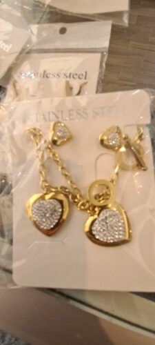 Heart-shaped Rhinestone Necklace Set photo review