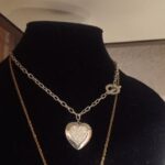 Heart-shaped Rhinestone Necklace Set photo review